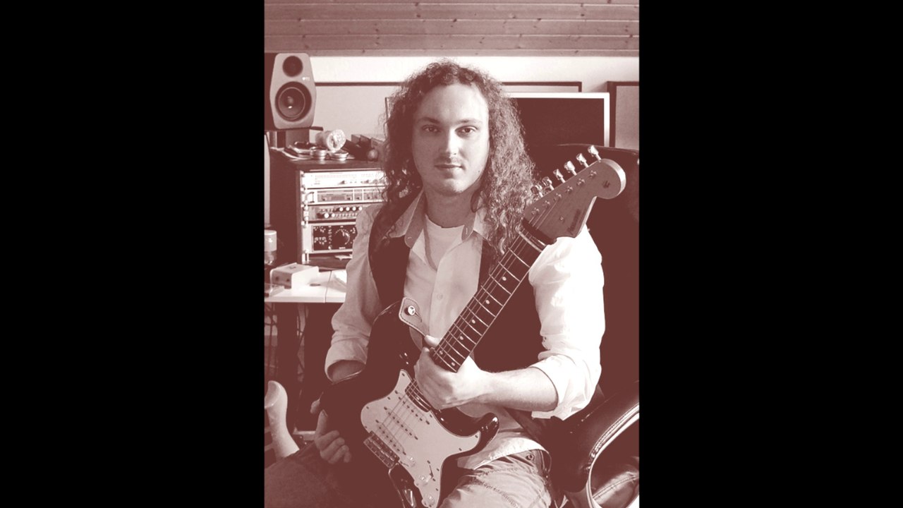 SASCHA BESELT - 'Rise Of The Phoenix' (Instrumental Rock)