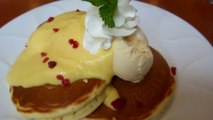 Passionfruit Pancakes at Denny's Japan!