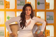 Alia Bhatt suffers a wardrobe malfunction!