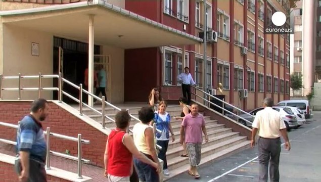 Mensur Akgün: Los turcos votan en base al carisma de los líderes, su fe y sus creencias