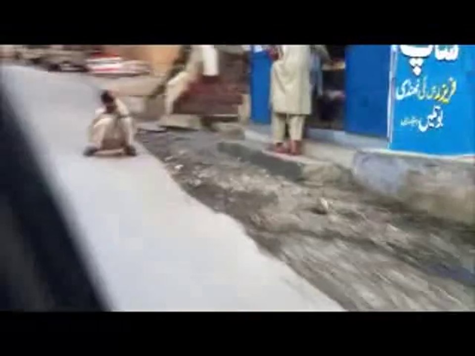 Pakistani style skating