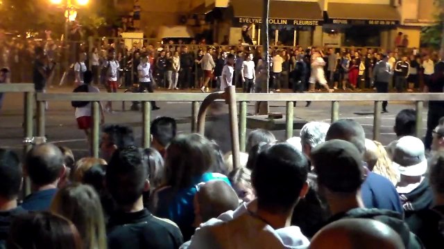 Féria Ales 2014 Encierro place Saint-Jean (2)