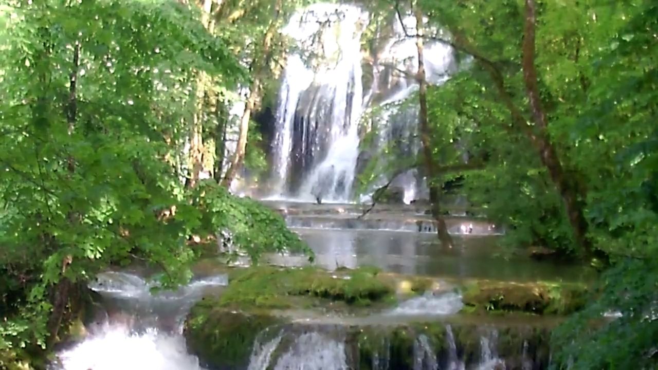 balade dans le jura en passant par la suisse