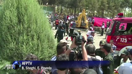 38 muertos al estrellarse avión en Irán