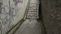 A Rethel, des torrents d'eau dans un escalier