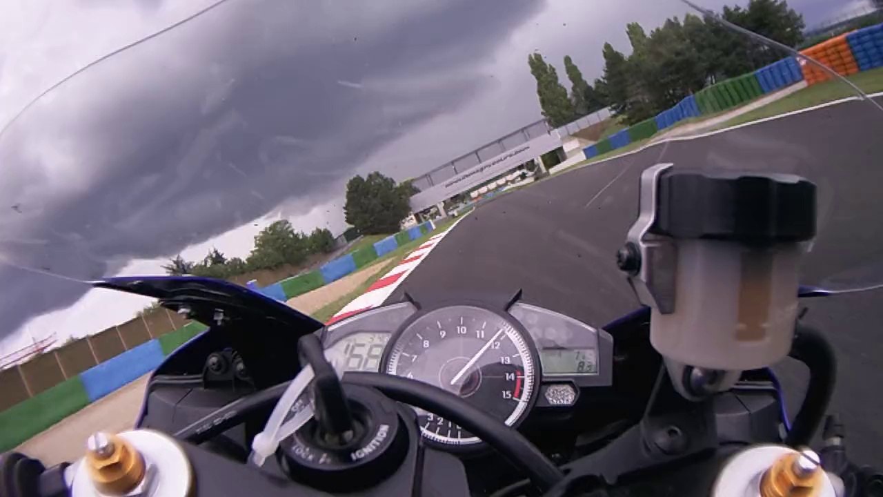 Magny Cours F1 07.2014 - "3 petits tours et pluie s'en va ..."