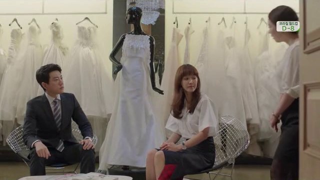 김해미러룸 라인업 밤전