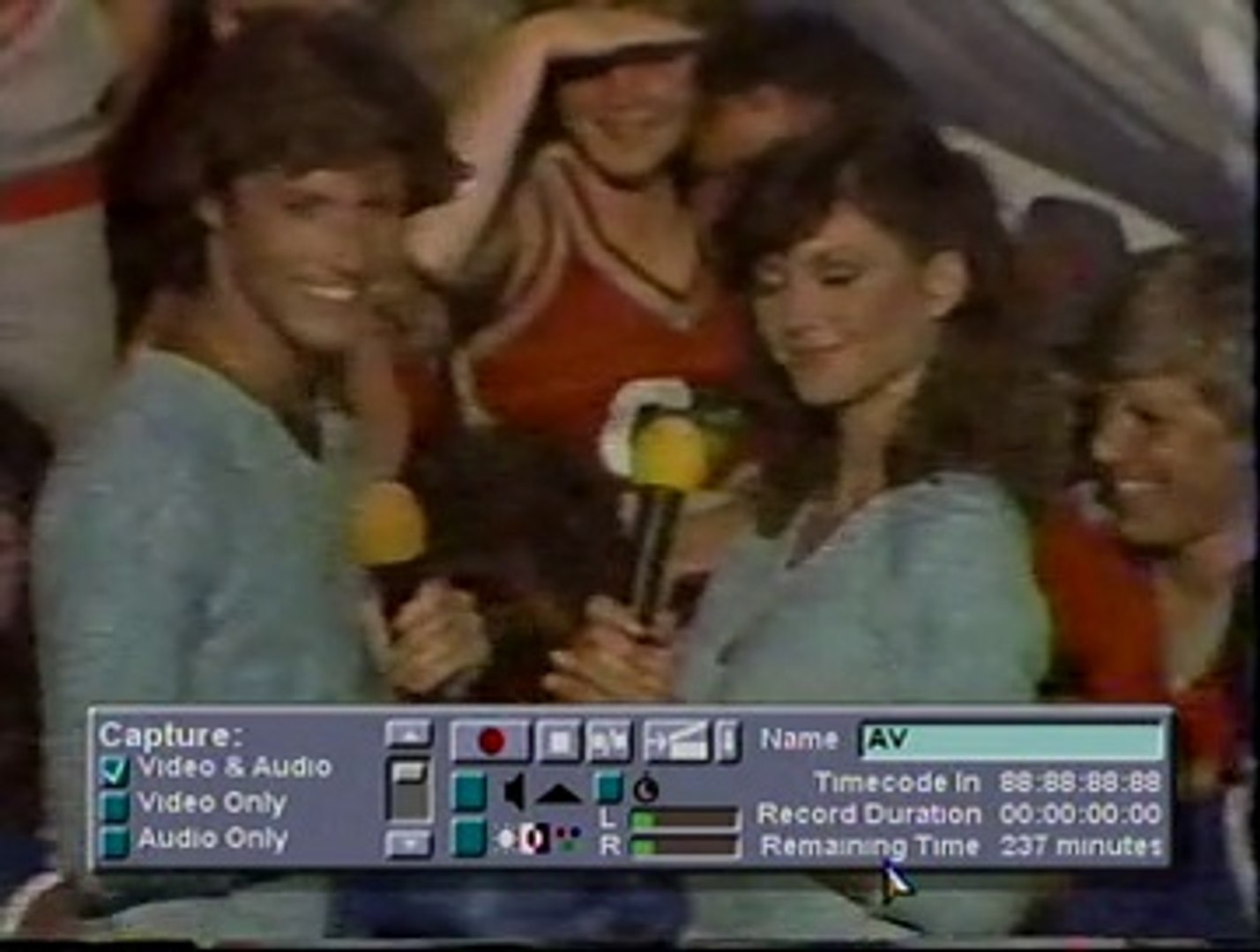 Kari Michaelsen Et Andy Gibb 