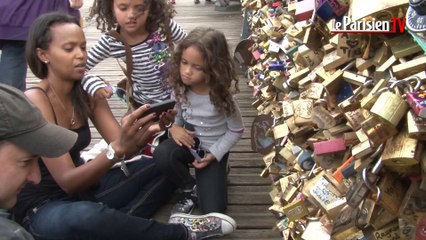 Paris : le pont de l'Amour cadenassé par la tradition