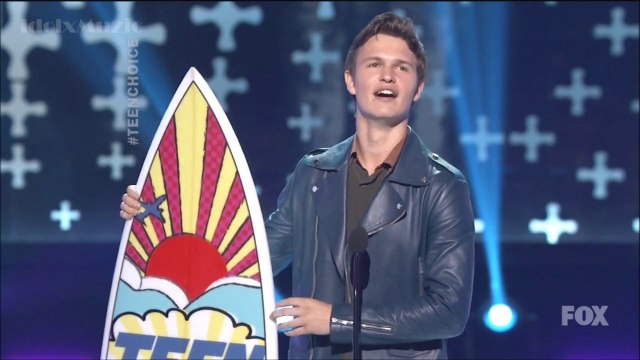 Ansel Elgort - Teen Choice Awards 2014