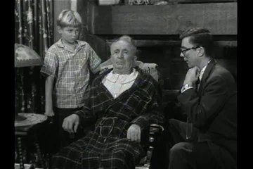 The Real Mccoys - s01e26 - New Doctor In Town