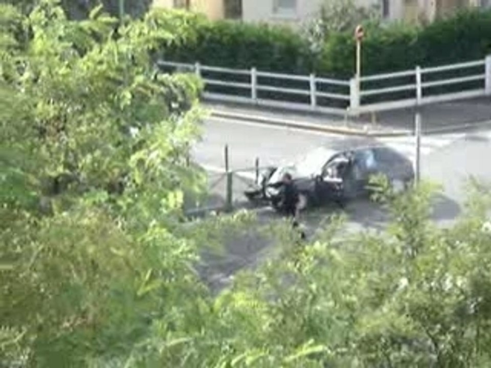 La police ...