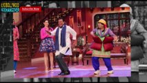 Akshay Kumar on Comedy Nights With Kapil 9th August 2014 Episode ROMANCES Gutthi | Entertainment