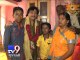 Veteran actor of Gujarati cinema Naresh Kanodia visits poor sister's house in Ahmedabad - Tv9 Gujarati
