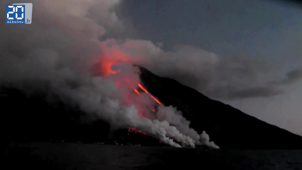 Italie : le volcan Stromboli en éruption