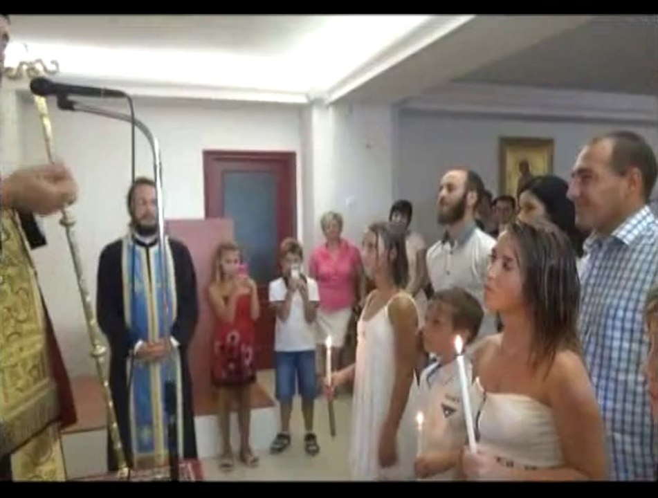 Βάπτιση αλλοδαπών στη Λαμία