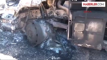 PKK'lı Teröristler Muş'ta 3 Yere Saldırıp İş Makinelerini Yaktı