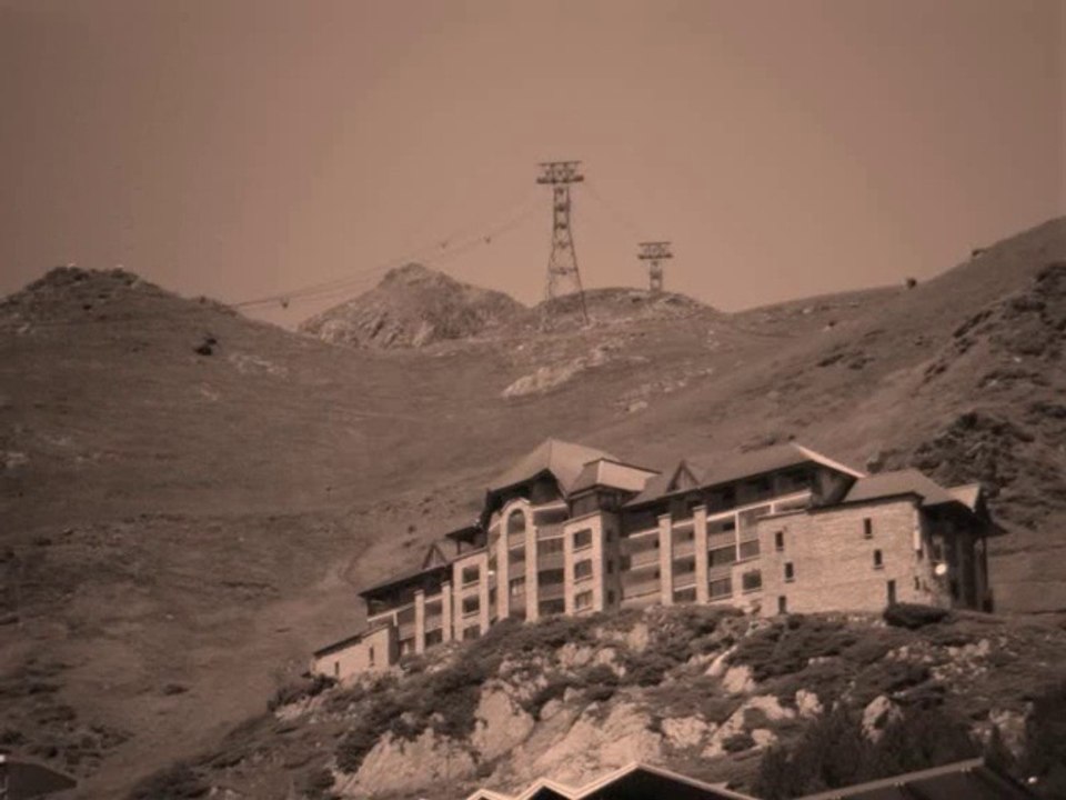 Séjour la Mongie (65200) Vacances Hautes Pyrénées Studio appartement chalet