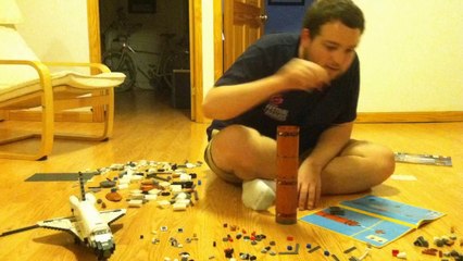 LEGO Space Shuttle Time Lapse