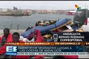 African migrants arrive to Spain in plastic boats