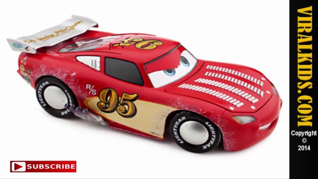 Disney Pixar Cars 2 - Custom Die-Cast from The Artist Series - Lightning McQueen 95