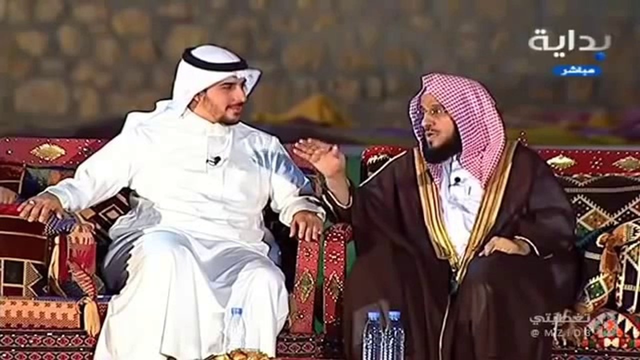 عرضة الشيخ عائض القرني في العزاء ... افطس ضحككك ههههههههههه