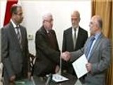 الرئيس العراقي يكلف العبادي بتشكيل الحكومة