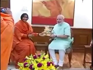 Sadhvi Rithambara tie Rakhi to PM Narendra Modi