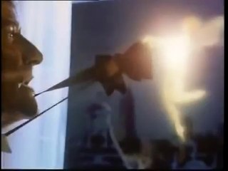 Hook - La revanche du Capitaine Crochet - Bande-annonce - avec Robin Williams (VO)