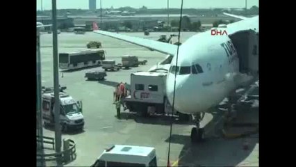 Atatürk' Havalimanı'nda ebola şüphesi
