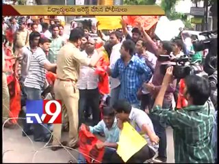 ABVP activists protest at MLA quarters over fee reimbursement