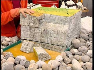 C'est pas sorcier -ETRETAT : Les sorciers attaquent la  falaise