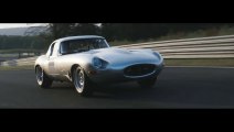 Jaguar E Type revue par 