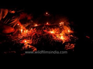 Praying to the djinns of Feroz Shah Kotla - Delhi