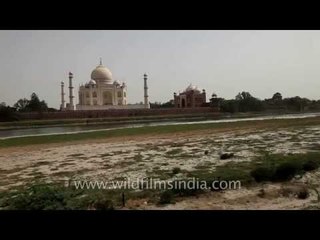 Agra: Taj Mahal as seen from Mahtab Bagh