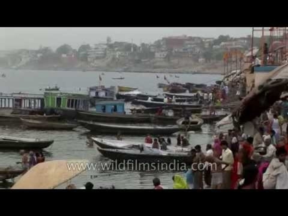 Devotees on Varanasi ghat - Uttar Pradesh