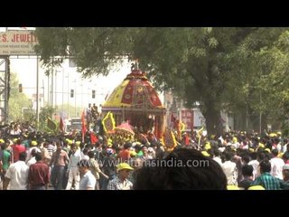Devotees gather during the Chariot Festival - Delhi