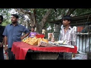 Deeply fried bread pakora on street of Delhi