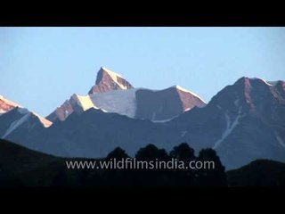 Black Peak or Banderpunch II peeks out over the ridge as seen from Dayara