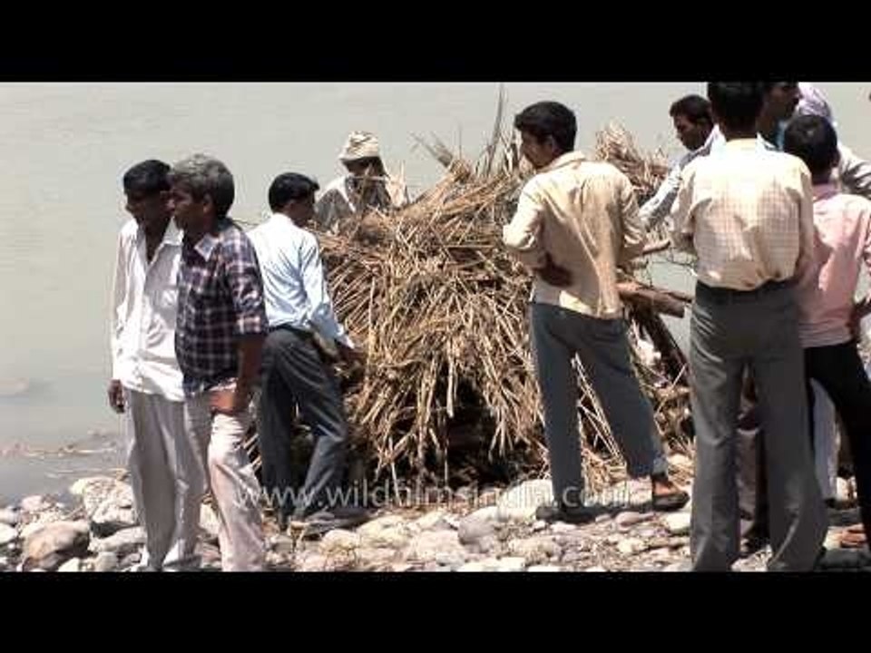A traditional Hindu funeral pyre