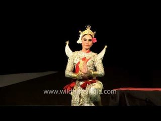 A lady dances gracefully at an event in Delhi