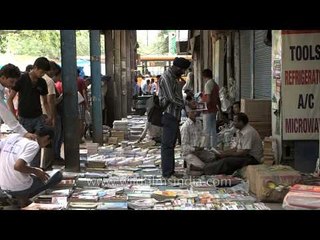 Daryaganj book market - Best bazaar walks In Delhi