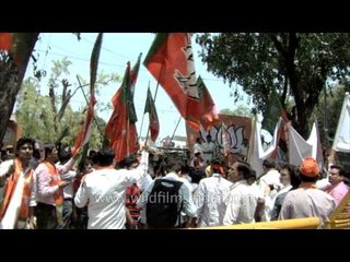 Celebrations in full swing outside BJP Delhi office