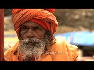 Collection of Sadhus at Badrinath Temple