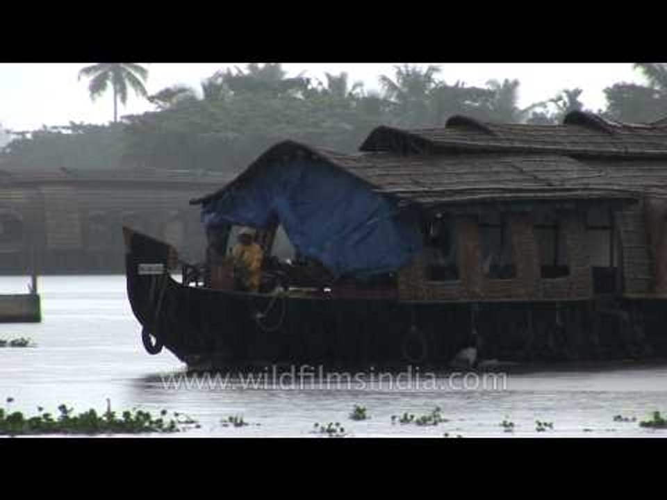 Alleppey house boats: One of the unique attractions of Kerala