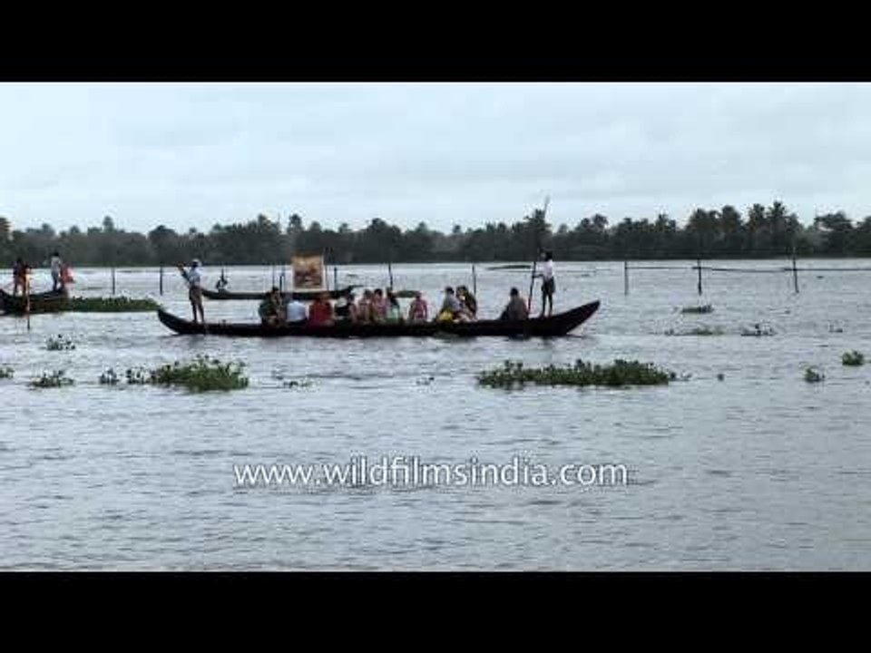 Boat ride in Alleppey - Kerala