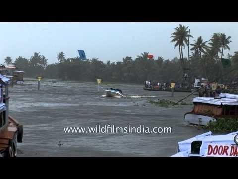 Alleppey Nehru Trophy Boat Race - Kerala