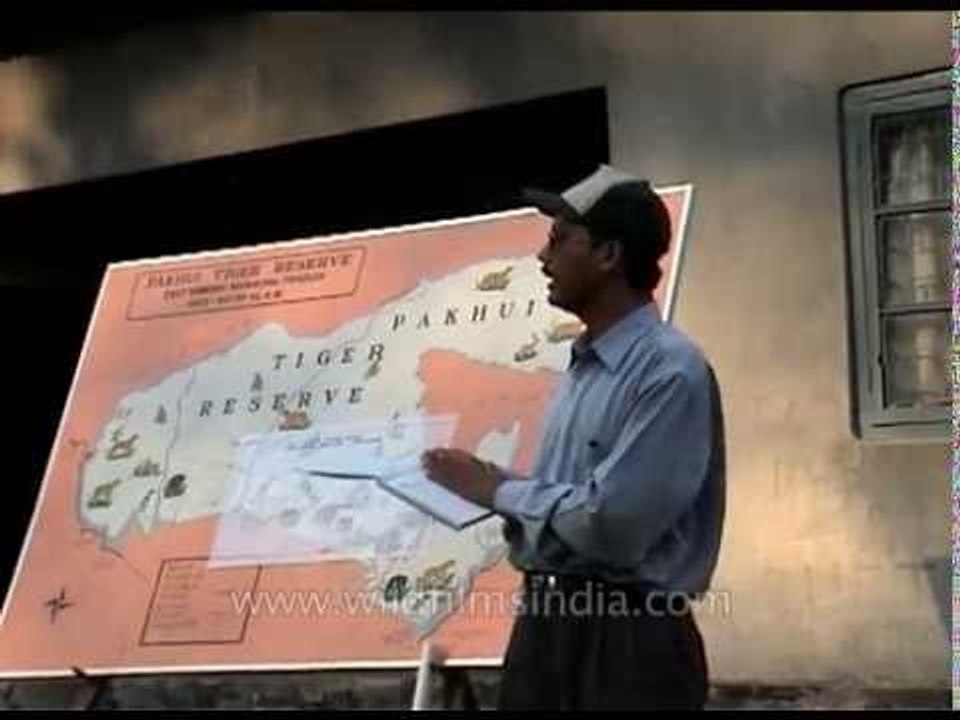 Pakke Tiger Reserve ranger gives introductory lecture on safety