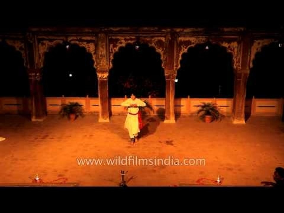 Solo Kathak recital by the dancer of  Repertory Company of Kathak Kendra