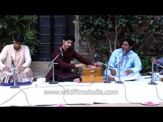 Samiullah Khan and Brijesh Mishra on vocal with their musicians